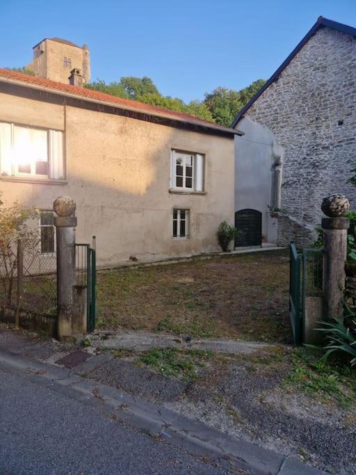 "La Tour", Logement Cosy, Au Calme Vertrieu Exterior foto
